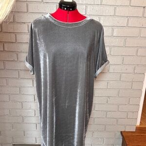 WishList Velvet Tunic Dress – Silver Gray – Size M/L good condition